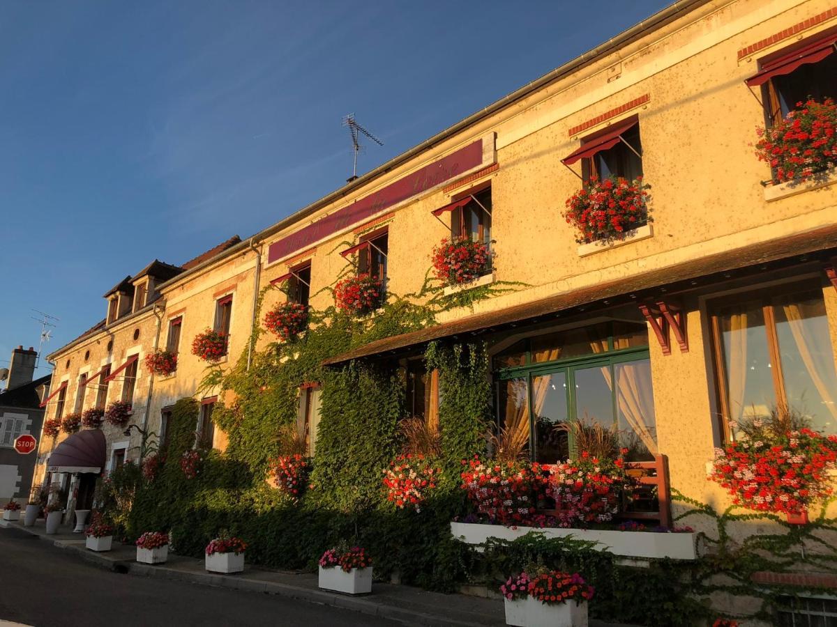 Hotel De La Loire Saint-Satur Eksteriør billede